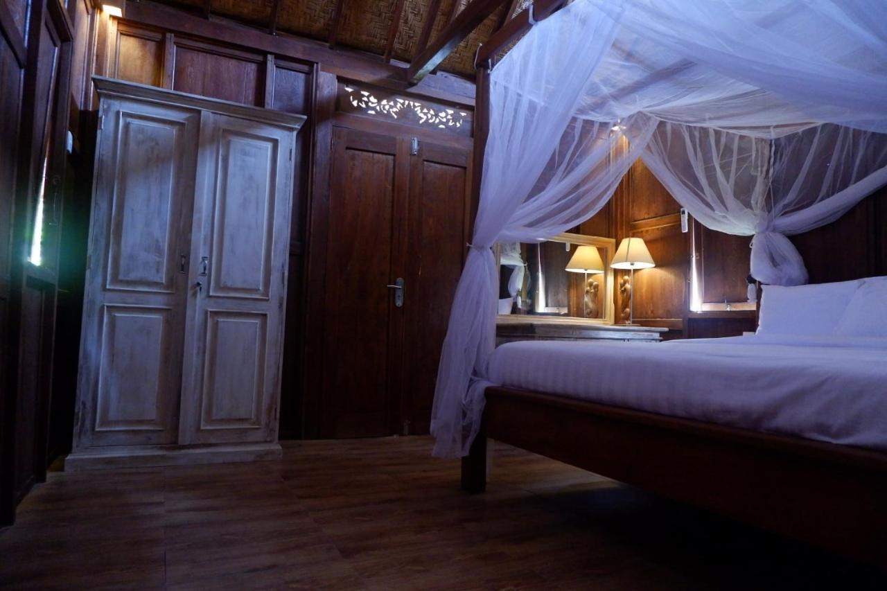 Satria House Amed Hotel Bagian luar foto